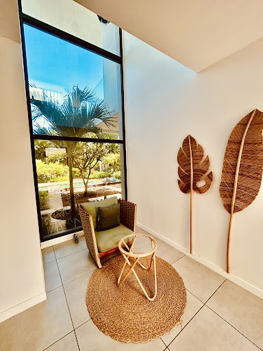 Luxury villa for sale in Tamarin (Mauritius) with pool and garden