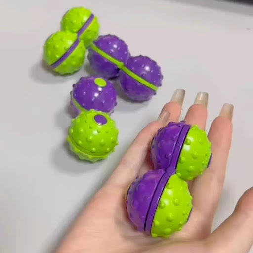 Title 5, Decompression Connected Massage Ball Rotation f...