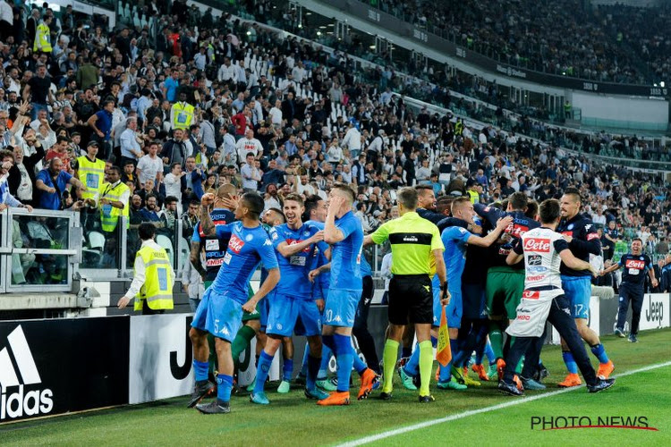 ? La ville de Naples en folie après la victoire contre la Juventus (photos et vidéos)