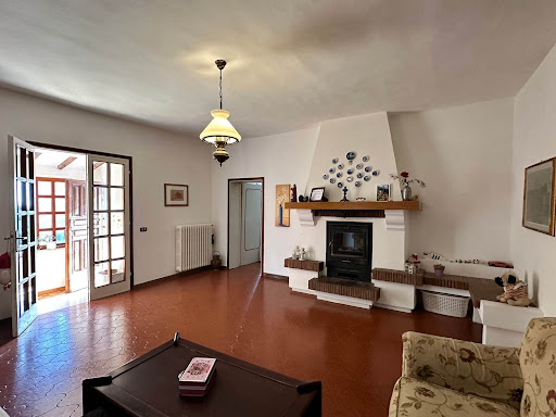 Farmhouse 3