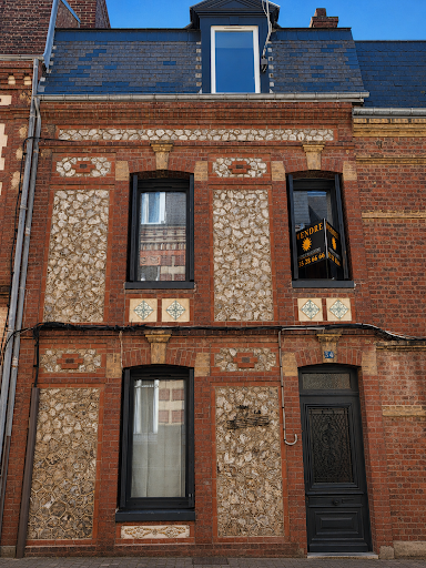 Luxury house for sale in Fecamp (76400) - Brick and stone house facade