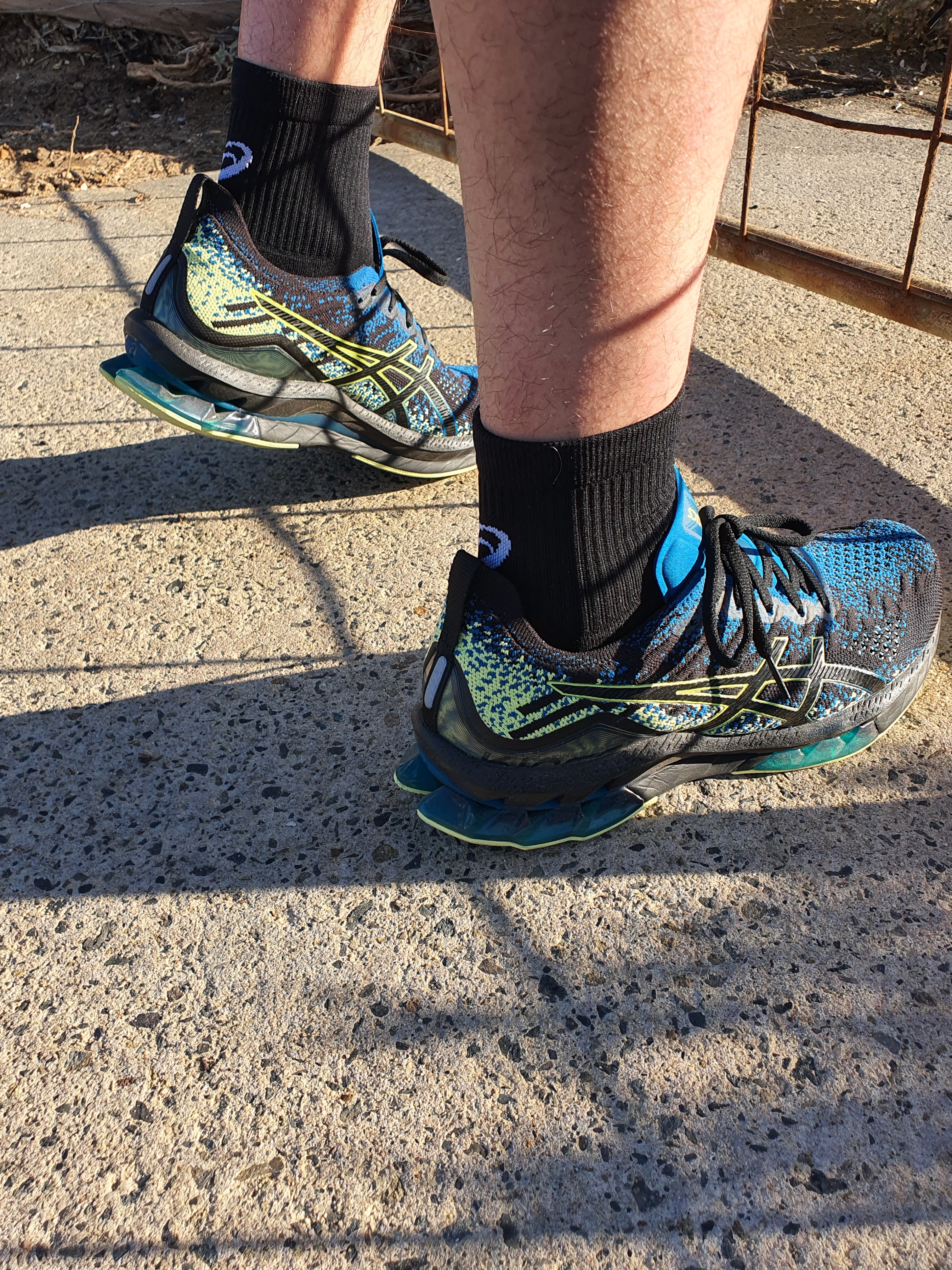 Road Trail Run: Asics GEL-Kinsei Return of the