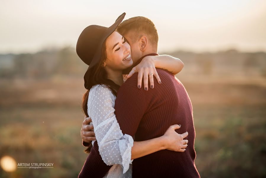 Fotografo di matrimoni Artem Strupinskiy (strupinskiy). Foto del 1 novembre 2018