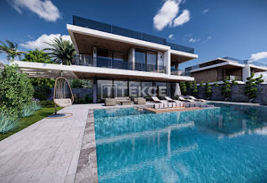 House with pool and terrace 4