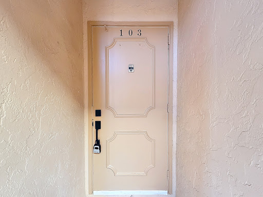 Appartement avec piscine 3