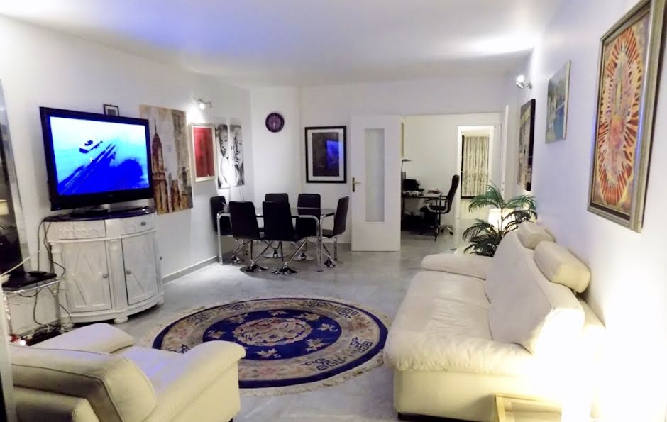 Vente appartement 3 pièces 97 m² à Cannes (06400), 449 999 €