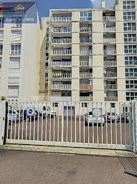 parking à Troyes (10)