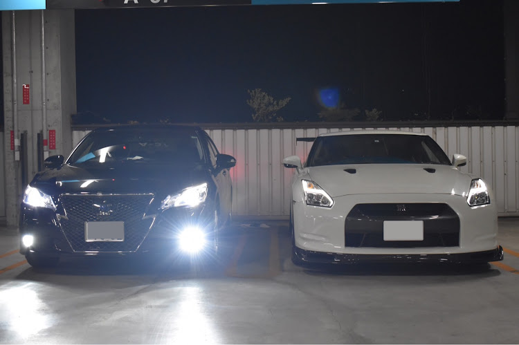 NISSAN GT-Rのぬぬふぁくとりー・ぬぬ・クラウン・YouTube・GTRに関するカスタム事例の投稿画像1枚目