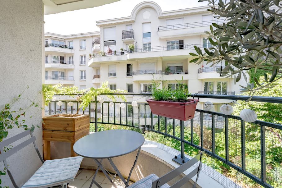 Vente appartement 2 pièces 37.59 m² à Paris 18ème (75018), 398 000 €