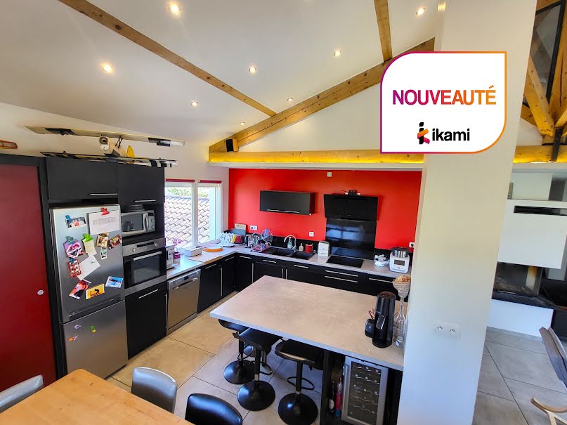 Vente maison 8 pièces 195 m² à Toulaud (07130), 450 000 €