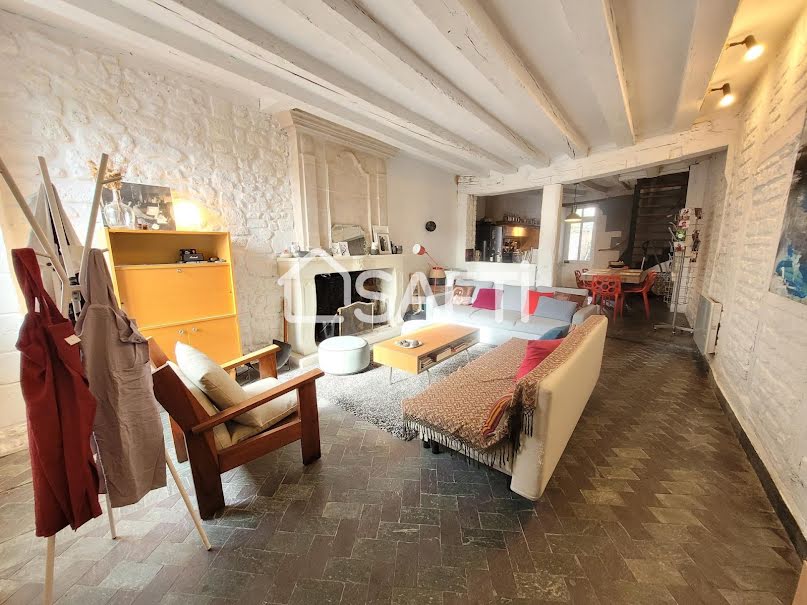 Vente maison 6 pièces 130 m² à Descartes (37160), 145 000 €