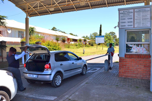 Nelson Mandela Central Hospital Picture: LOYISO MPALANTSHANE