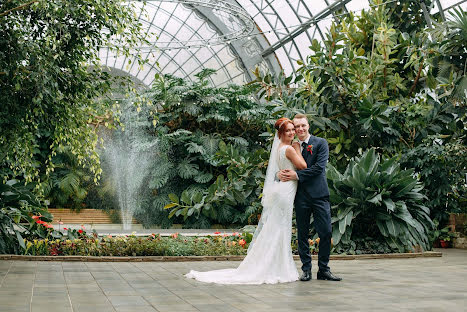 Fotografo di matrimoni Elvira Gilmanova (gilmanovaer). Foto del 2 dicembre 2018