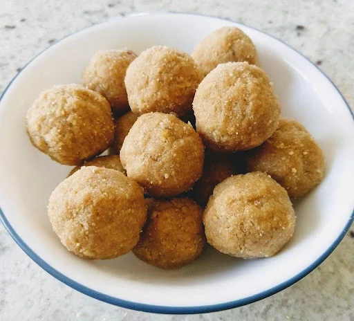 Choorma Ladoo