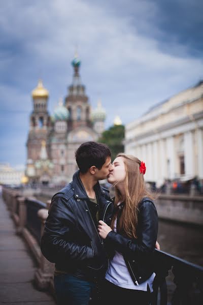 Wedding photographer Anastasiya Guryanova (birdmystery1984). Photo of 4 September 2016