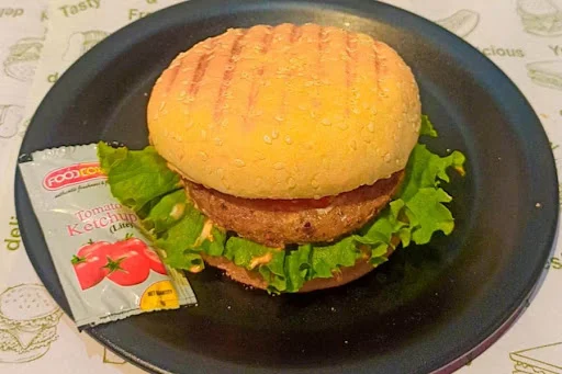 Veg Paneer Makhani Burger