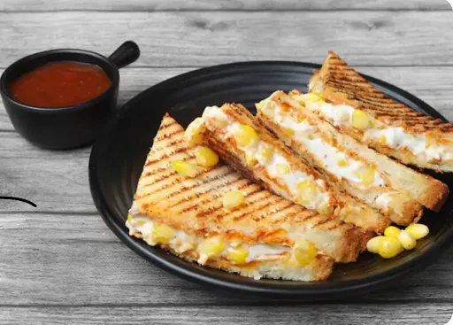 Chesse And Corn Sandwich