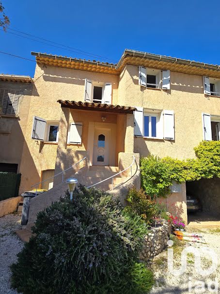 Vente maison 5 pièces 130 m² à Le Cannet-des-Maures (83340), 475 000 €