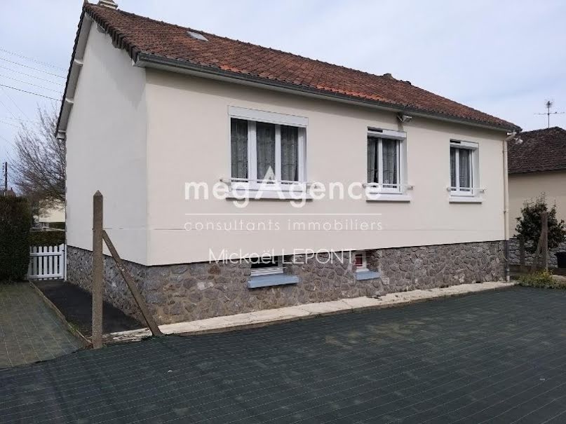 Vente maison 4 pièces 80 m² à Le Genest-Saint-Isle (53940), 135 000 €