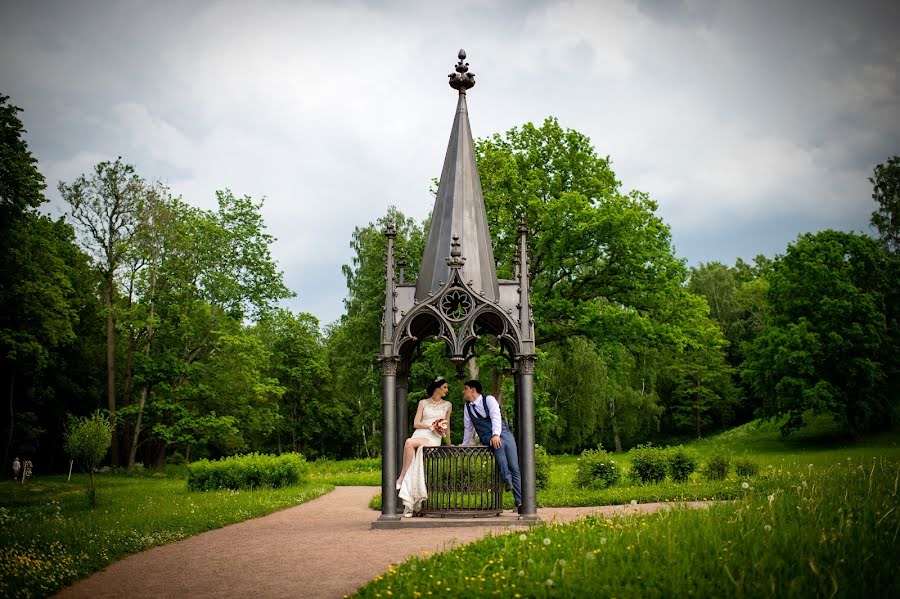 Wedding photographer Anatoliy Shishkin (anatoliysh). Photo of 17 January 2020