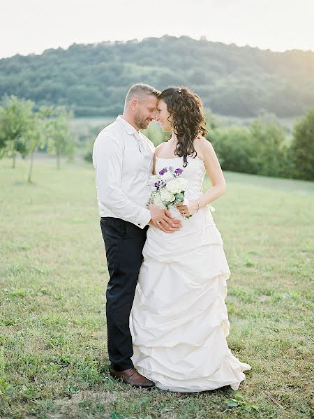 Fotógrafo de casamento Olesya Abanina (olesiabanie). Foto de 14 de outubro 2018