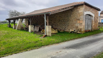 maison à Nieul-le-Virouil (17)