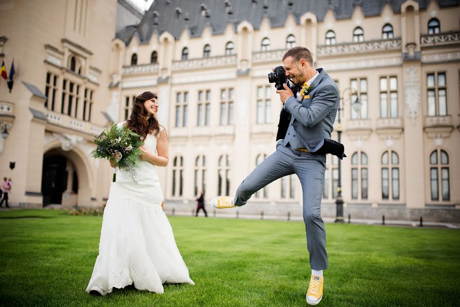 Fotógrafo de casamento Dumitru Ceban (dumitrucebanph). Foto de 7 de maio 2021