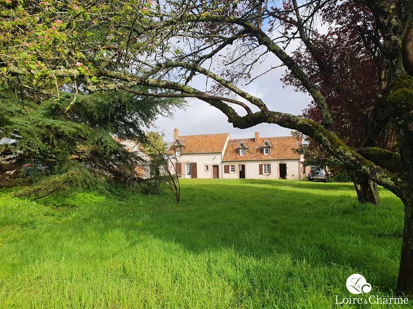 Vente ferme 4 pièces 130 m² à Soings-en-Sologne (41230), 265 000 €