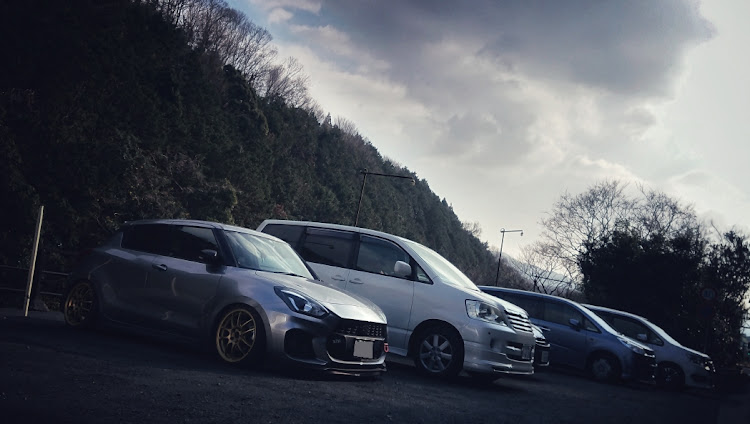 スイフトスポーツのshnkttyさんが投稿したカスタム事例の投稿画像1枚目