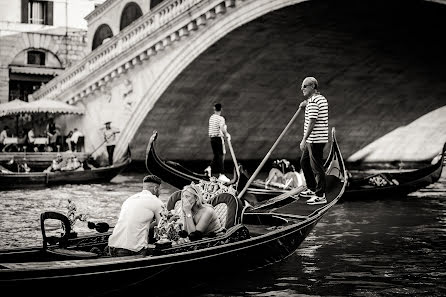 Fotógrafo de casamento Luca Fazzolari (venice). Foto de 26 de junho 2023