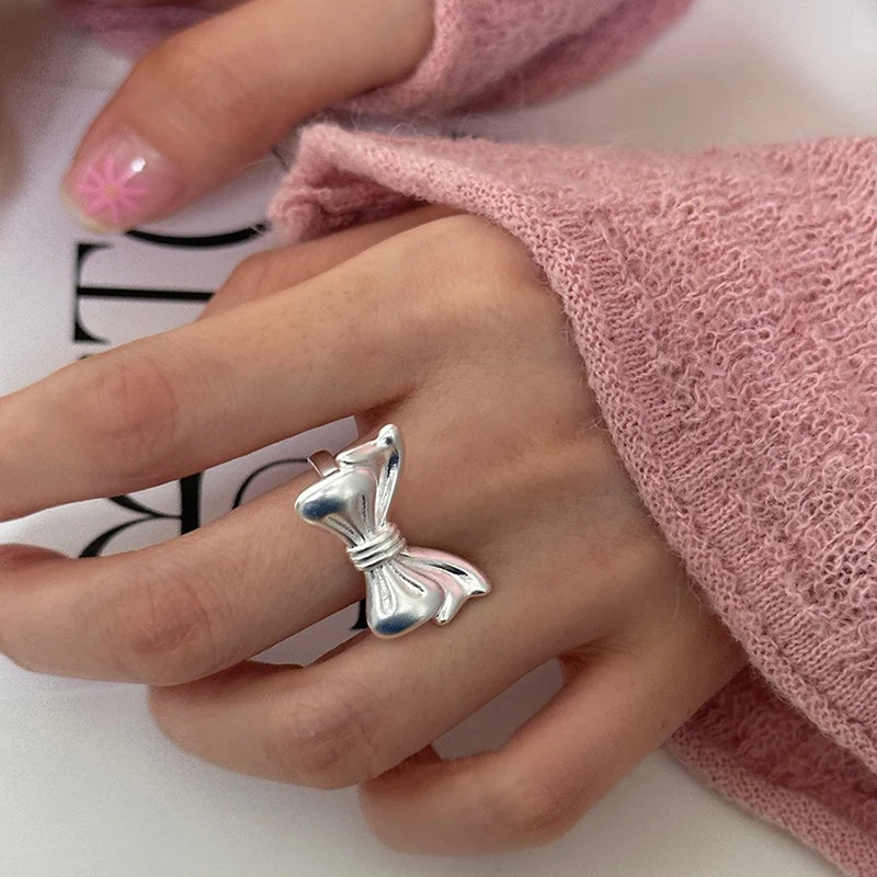 Bow Fashionable Temperamental All-Match Ring, a versatile accessory to elevate any outfit. Express your unique style wit