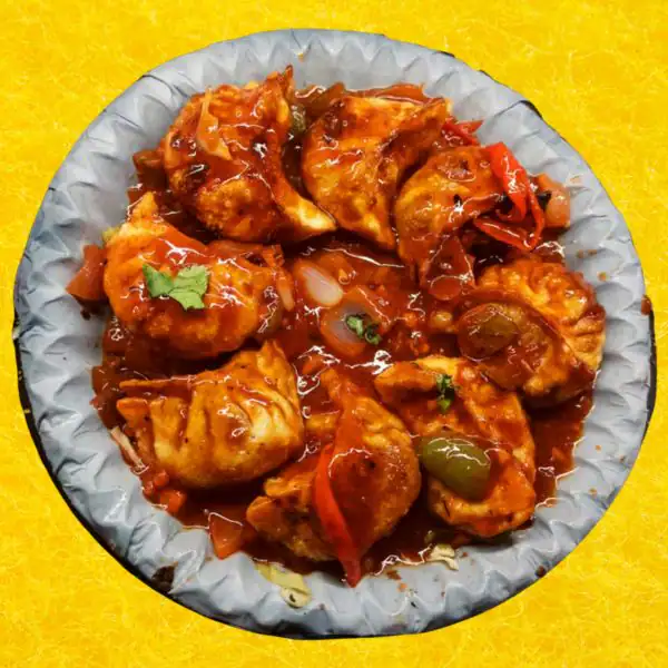 Chicken Chilly Garlic Momos (8 Pcs)