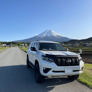 ランドクルーザープラド GDJ150W