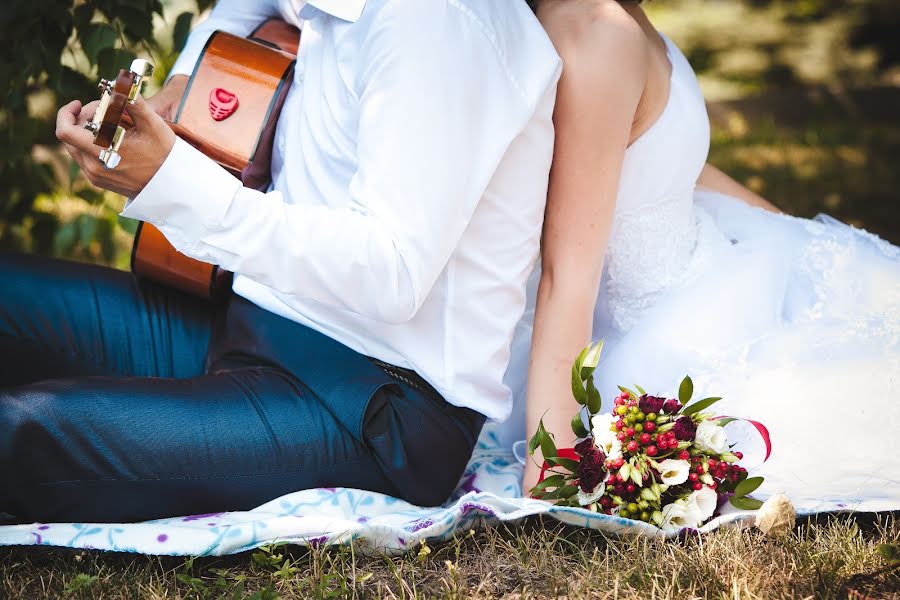 Fotografo di matrimoni Kseniya Fedorova (la-legende). Foto del 3 maggio 2015