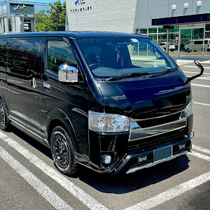 ハイエースバン GDH206V