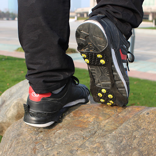 Title 5, Anti-slip ijzeren kettingen voor wandelschoenen...