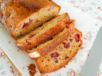 Strawberries 'N Cream Bread