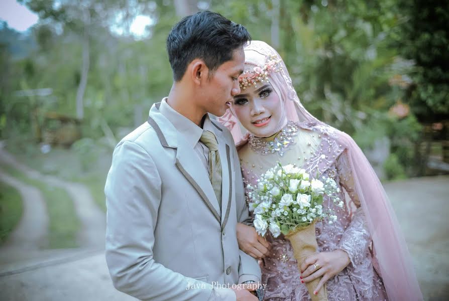 Wedding photographer Nur Kholis (javaphotography). Photo of 28 May 2020