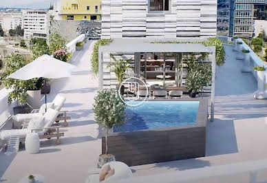 Appartement avec terrasse et piscine 9