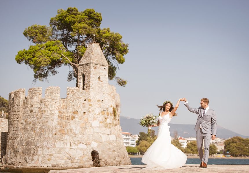 Fotógrafo de casamento Kostas Sinis (sinis). Foto de 29 de janeiro 2021