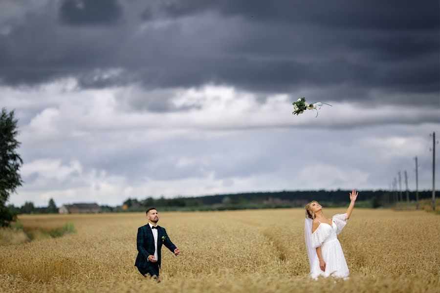 Jurufoto perkahwinan Yuriy Teplov (teplovphoto). Foto pada 25 Oktober 2021