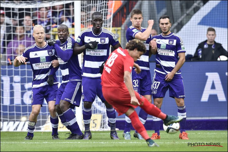 Deux départs à Anderlecht ?