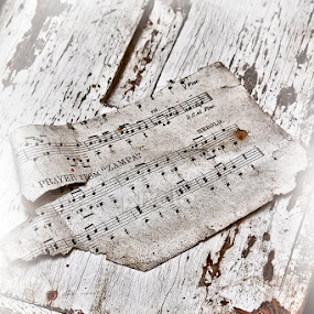 Last Note by Guy Longtin - Artistic Objects Other Objects