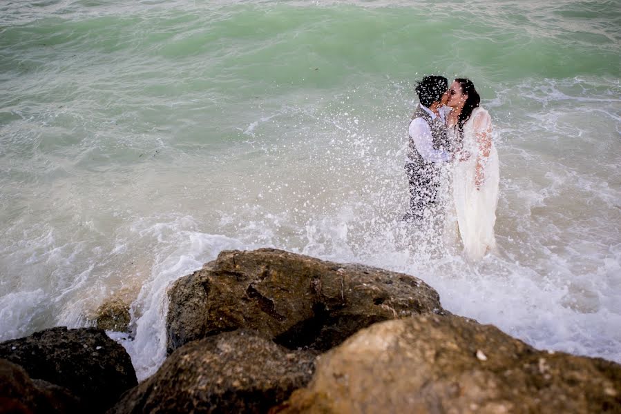 結婚式の写真家Geovani Barrera (geovanibarrera)。2018 10月23日の写真