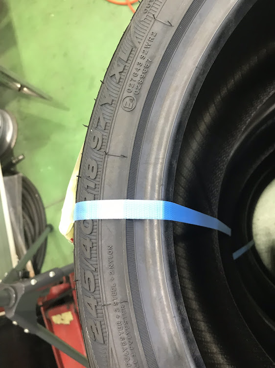 WRX S4のZEETEX・HP2000・タイヤ交換・ホイール交換に関するカスタム事例の投稿画像2枚目