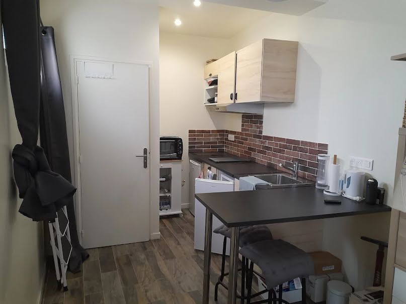 Location  appartement 1 pièce 19.52 m² à Saint-Quentin (02100), 350 €