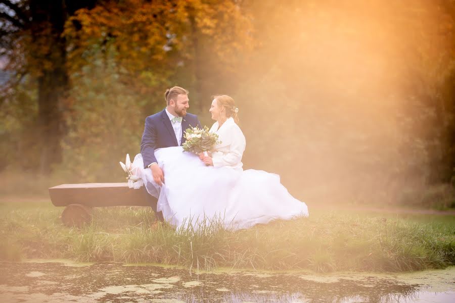 Wedding photographer Radek Hlubuček (hlubucek). Photo of 23 November 2020