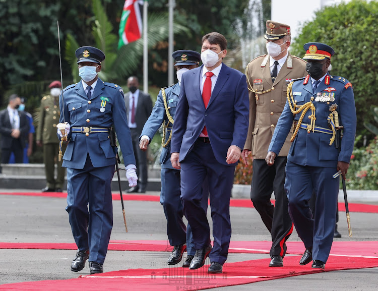 The Hungarian leader, who arrived in the countryFlag of Kenya on Sunday for four-day State Visit, was accorded an elaborate State Reception that included a Guard of Honour mounted by a detachment of the Kenya Air Force and a 21-Gun Salute.