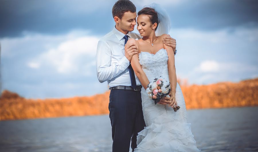 Photographe de mariage Oleg Cherkaschenko (king-studio). Photo du 10 mai 2014