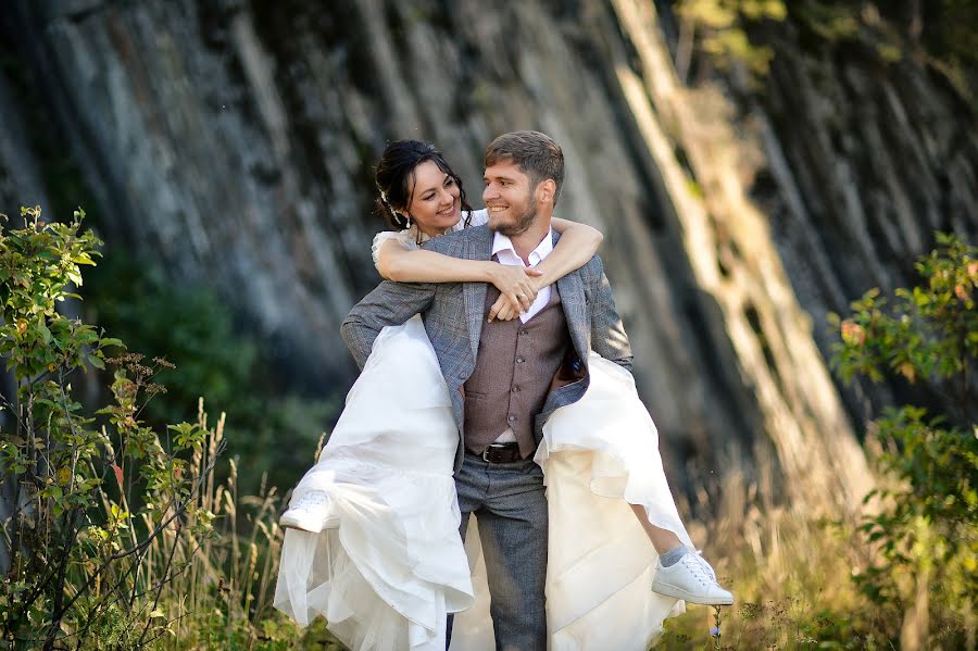 Wedding photographer Viktor Bulgakov (bulgakov). Photo of 19 September 2020